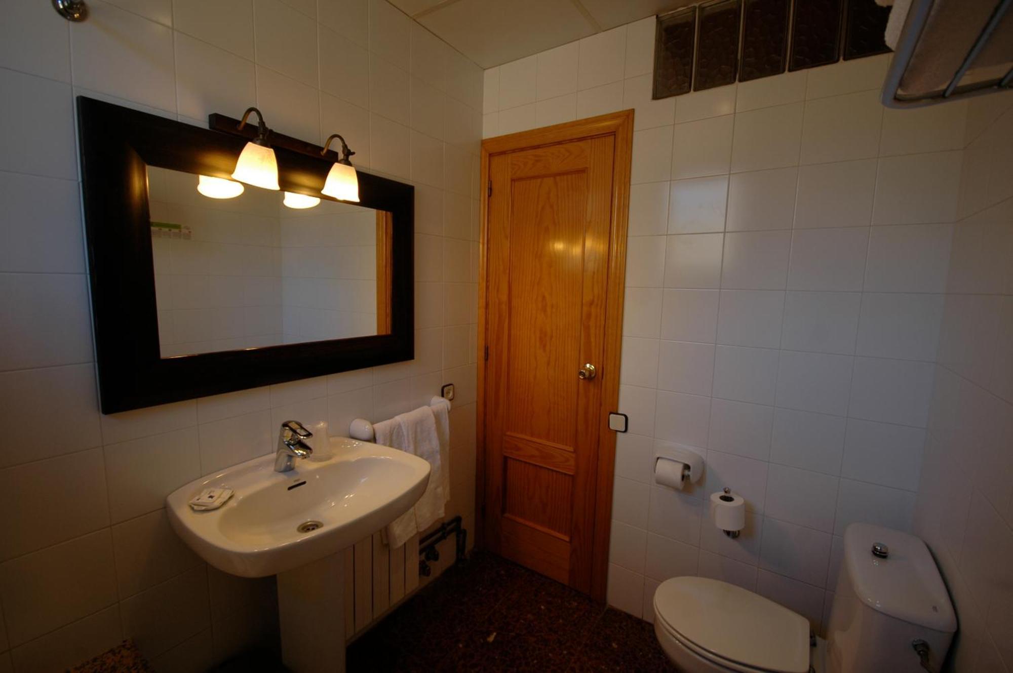 Hotel Els Puis Esterri D'Aneu Bagian luar foto